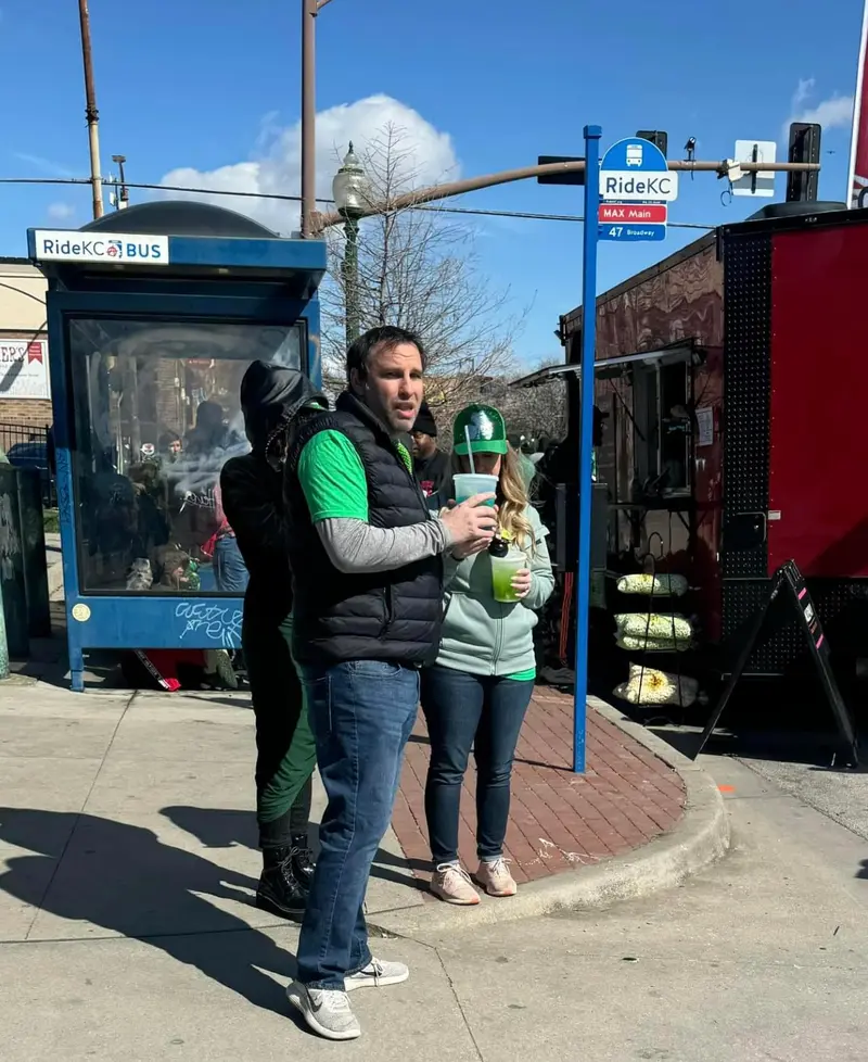 Kettle corn on the sidewalk, Kansas City.